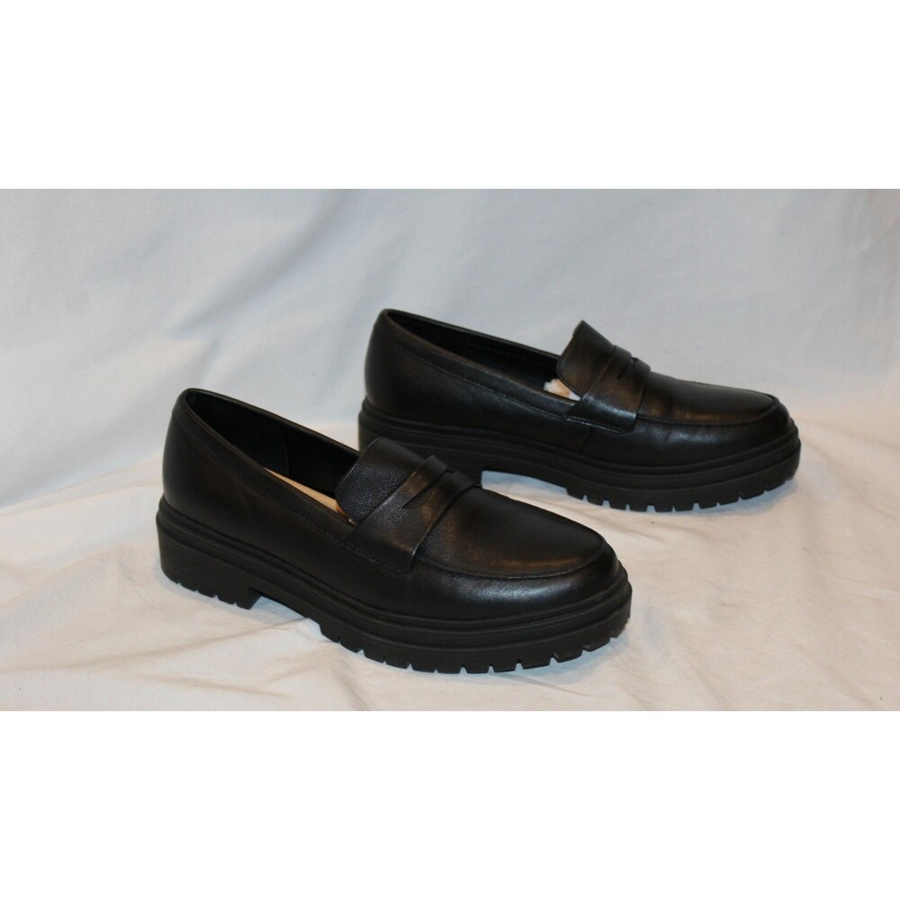 NIB Quince Black Leather Platform Penny Loafers runs 1/2 size big